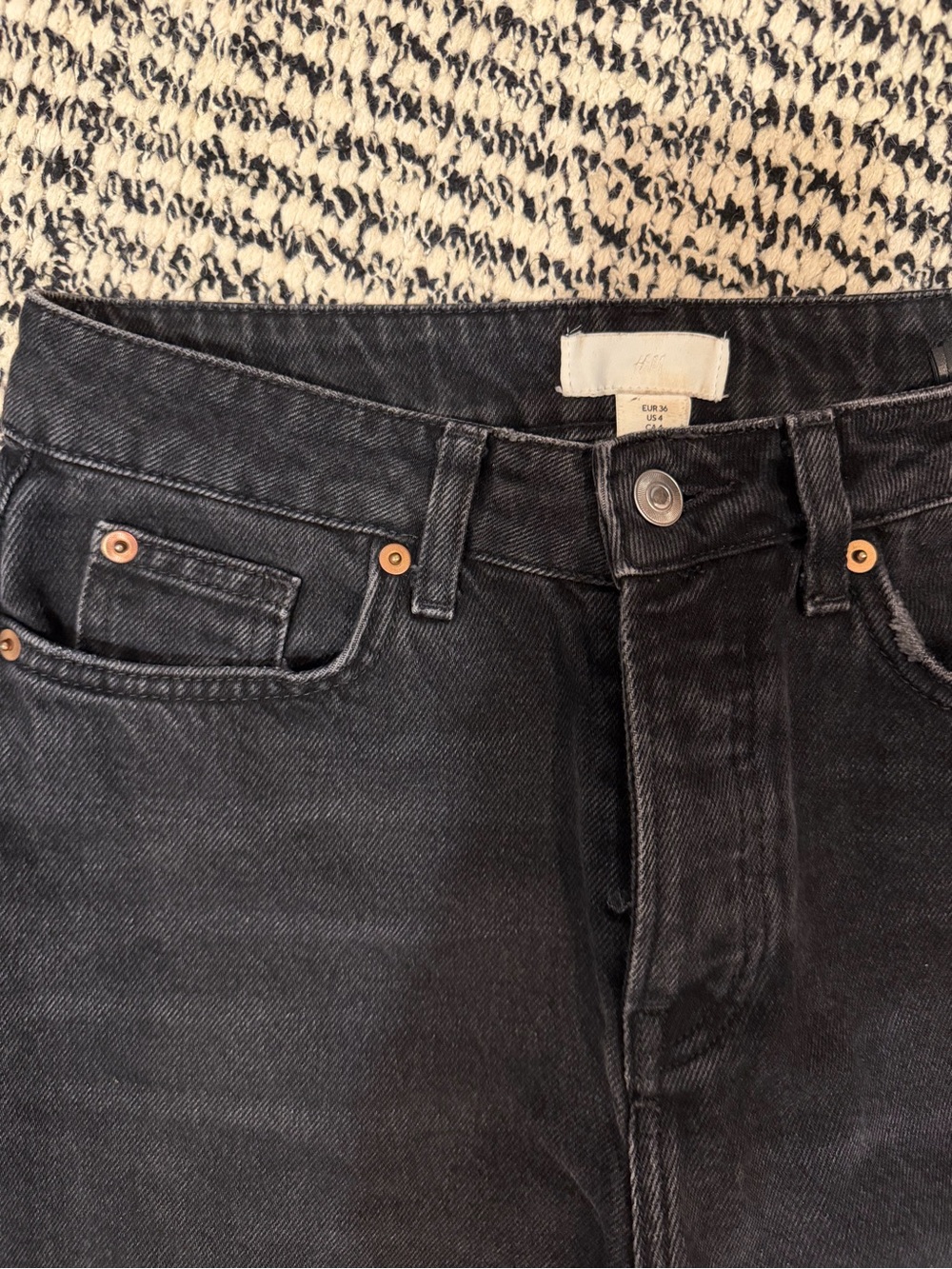 H&M Black Straight Leg Women’s Jeans